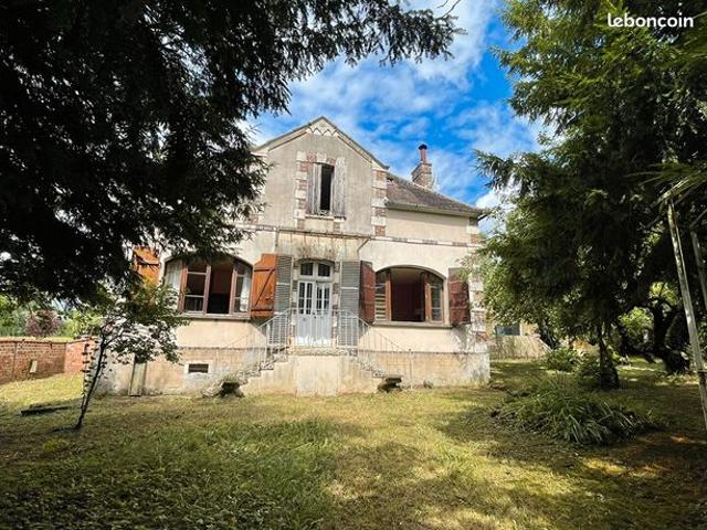 Propriété 5 pièces 148 m²