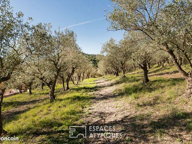 Propriété 5 pièces 149 m²