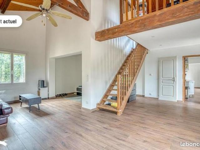 Propriété 5 pièces 140 m²