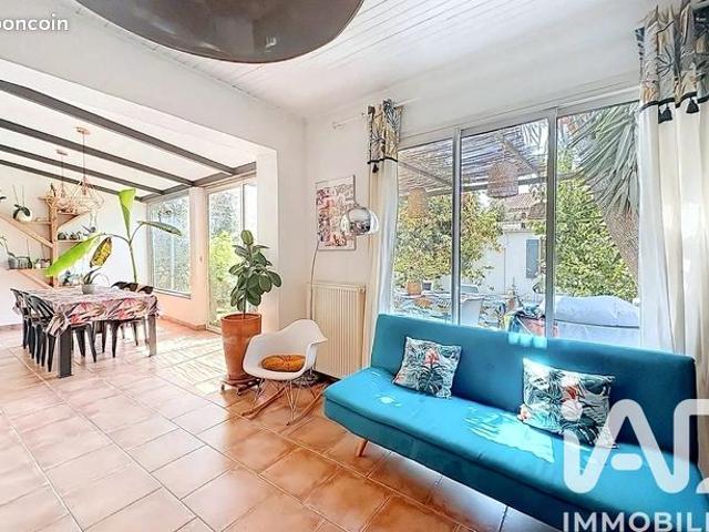 Propriété 5 pièces 140 m²
