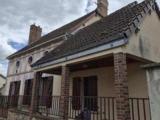 Propriété 5 pièces 140 m²