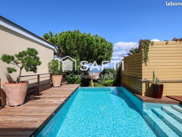 Propriété 5 pièces 140 m²