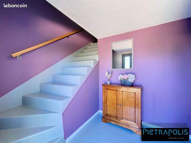 Propriété 5 pièces 140 m²