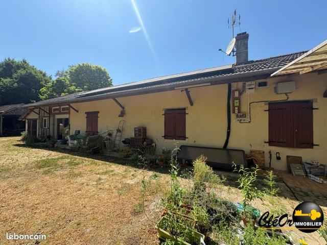 Propriété 5 pièces 140 m²