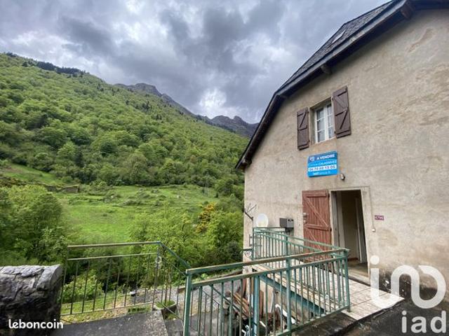 Propriété 5 pièces 140 m²