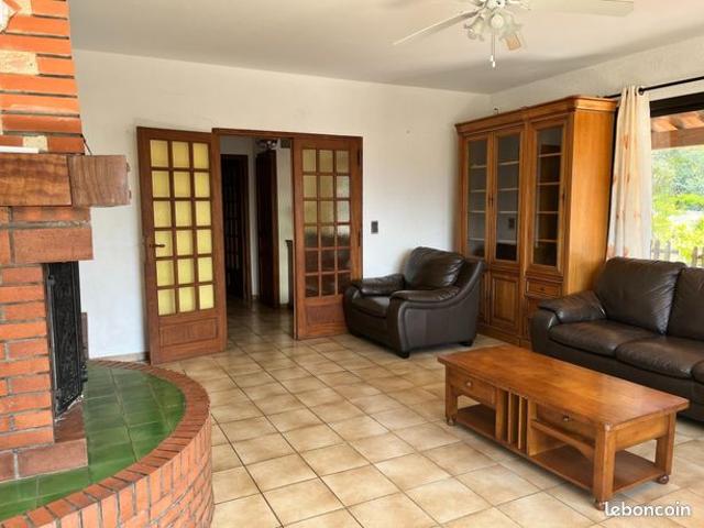 Propriété 5 pièces 141 m²