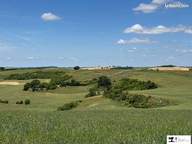 Propriété 5 pièces 141 m²