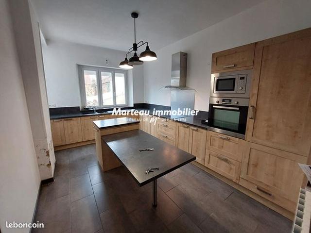 Propriété 5 pièces 142 m²