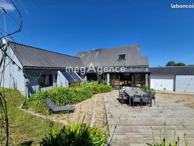 Propriété 5 pièces 143 m²