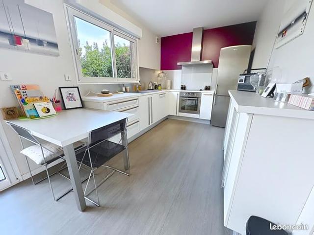 Propriété 5 pièces 154 m²