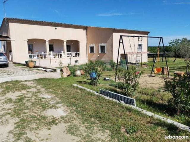 Propriété 5 pièces 154 m²
