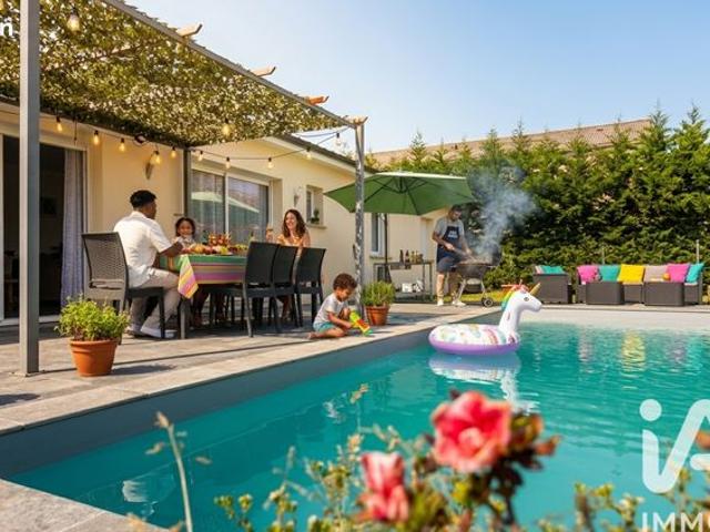 Propriété 5 pièces 155 m²