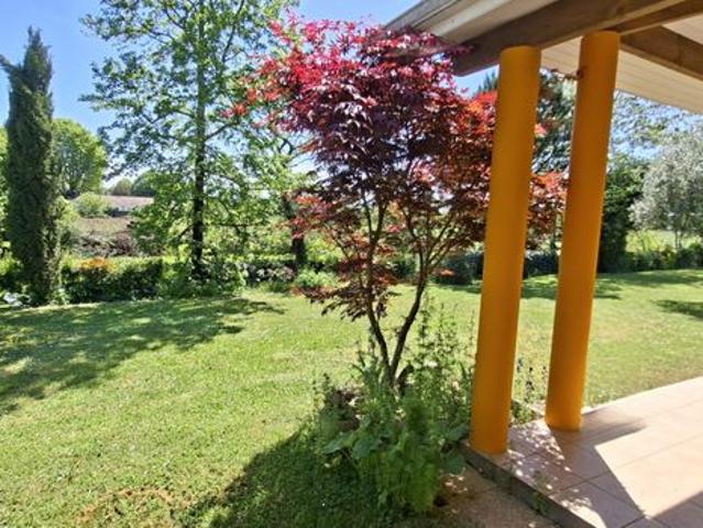 Propriété 5 pièces 155 m²