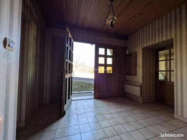 Propriété 5 pièces 155 m²