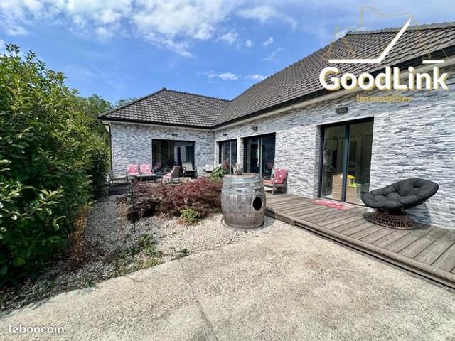 Propriété 5 pièces 155 m²