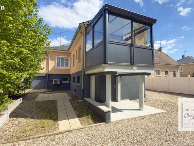 Propriété 5 pièces 155 m²