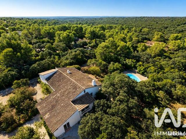 Propriété 5 pièces 155 m²