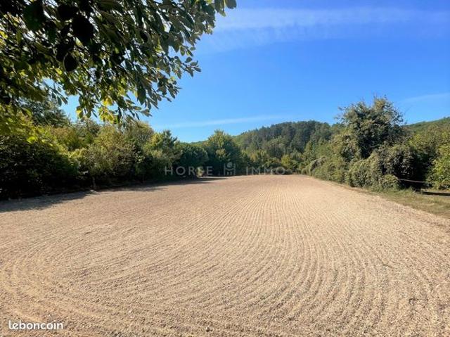 Propriété 5 pièces 155 m²