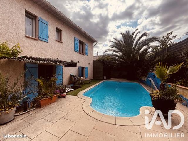 Propriété 5 pièces 155 m²