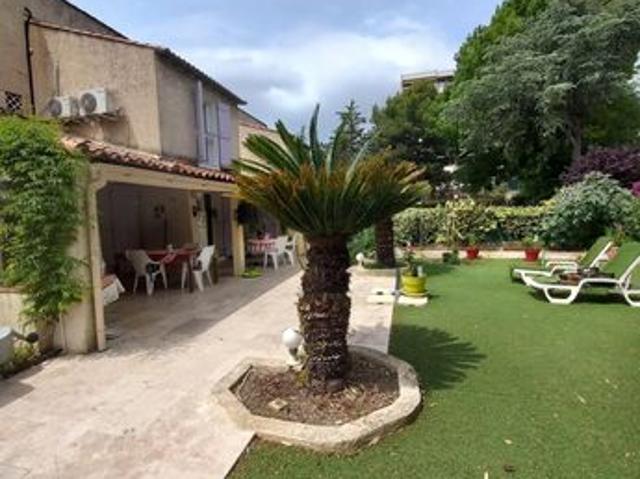 Propriété 5 pièces 156 m²