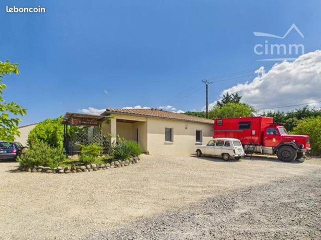 Propriété 5 pièces 156 m²