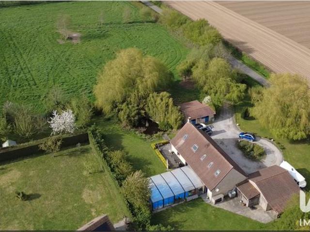 Propriété 5 pièces 156 m²