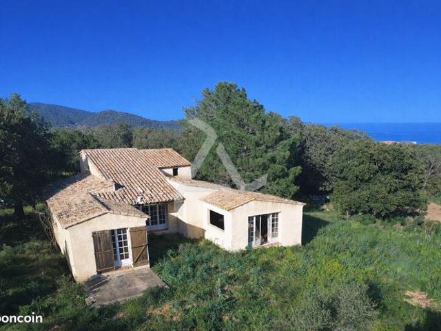 Propriété 5 pièces 157 m²