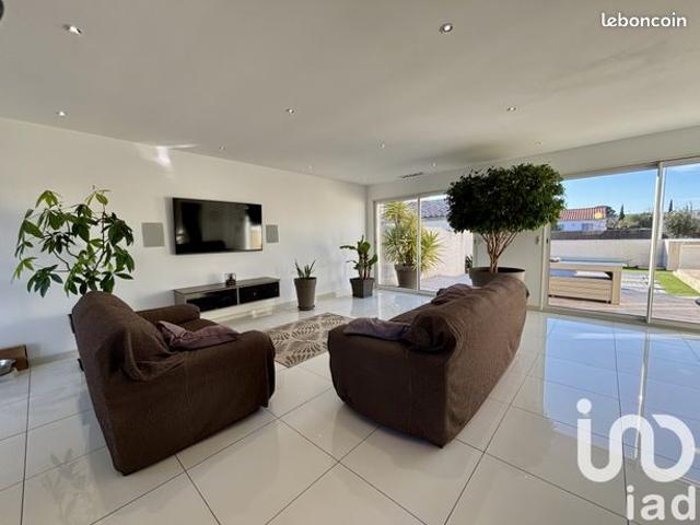 Propriété 5 pièces 157 m²