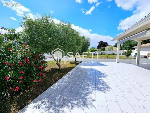 Propriété 5 pièces 157 m²