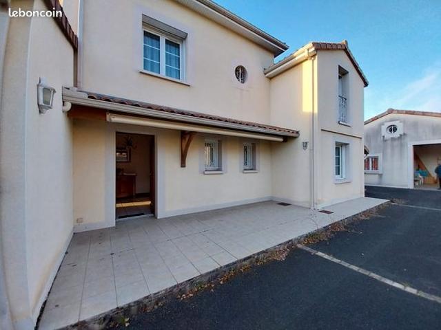 Propriété 5 pièces 158 m²