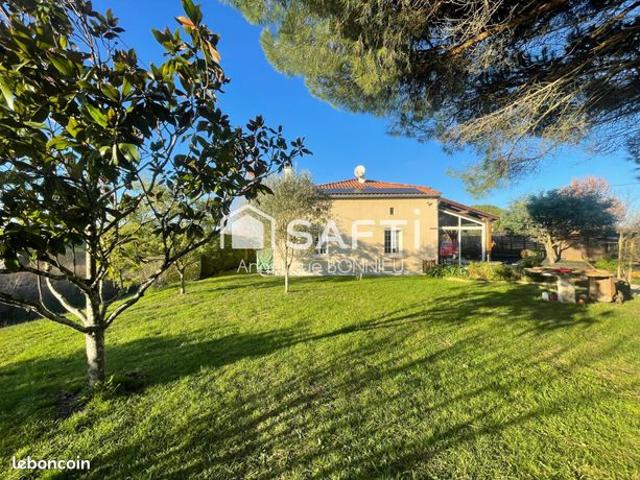 Propriété 5 pièces 159 m²