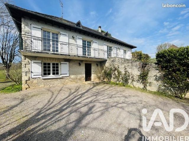 Propriété 5 pièces 150 m²