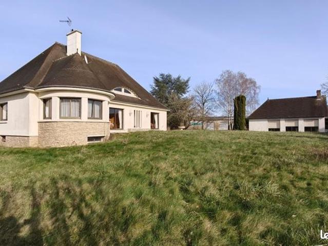 Propriété 5 pièces 150 m²