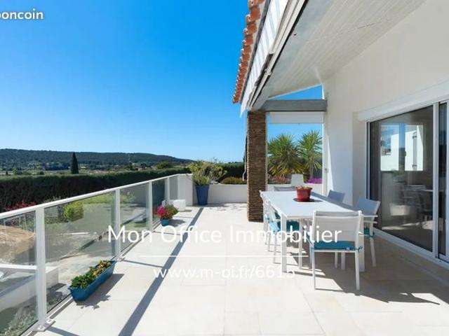 Propriété 5 pièces 150 m²