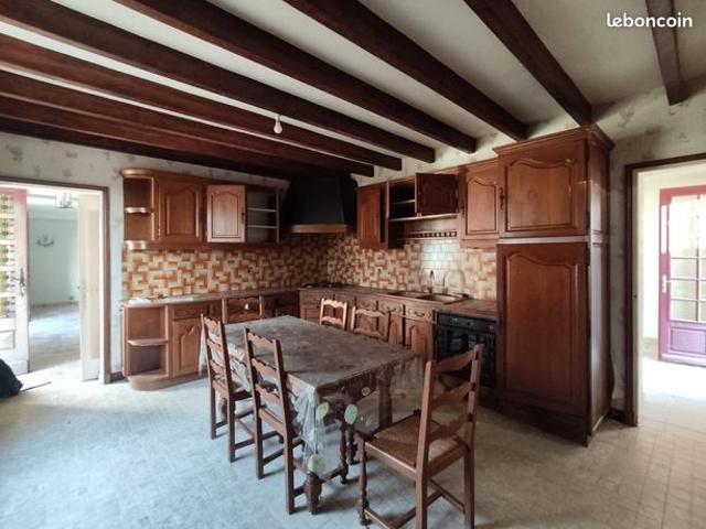 Propriété 5 pièces 150 m²