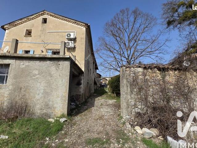 Propriété 5 pièces 150 m²