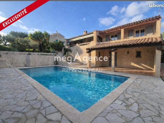 Propriété 5 pièces 150 m²