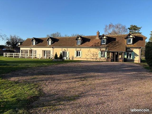 Propriété 5 pièces 150 m²