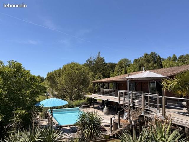 Propriété 5 pièces 150 m²