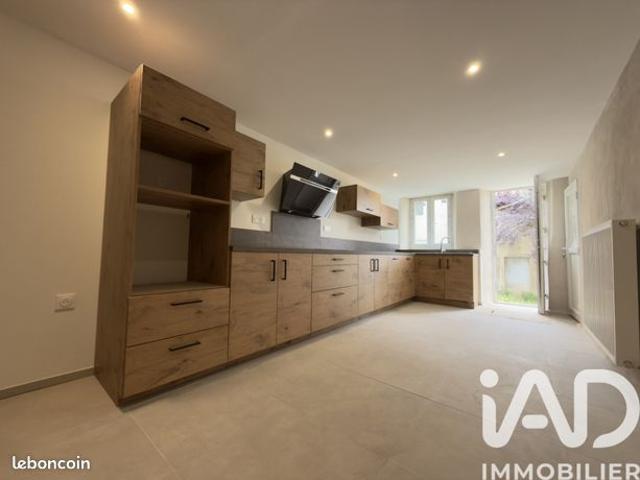 Propriété 5 pièces 150 m²
