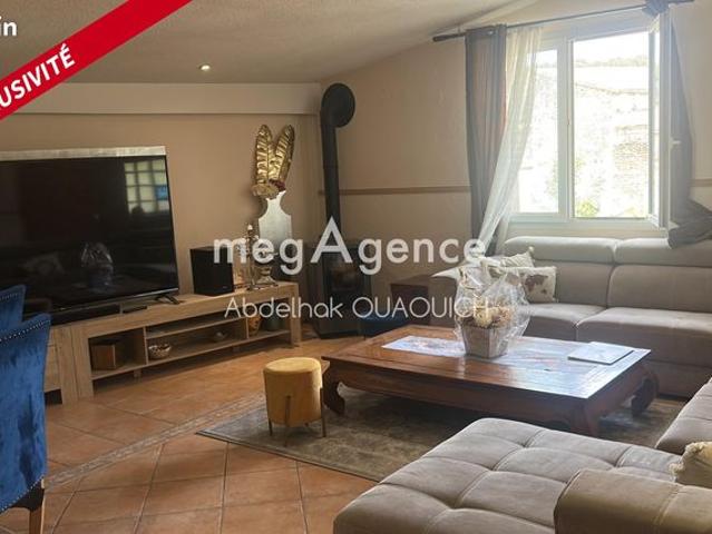 Propriété 5 pièces 151 m²