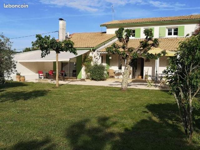 Propriété 5 pièces 151 m²
