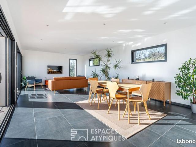Propriété 5 pièces 151 m²