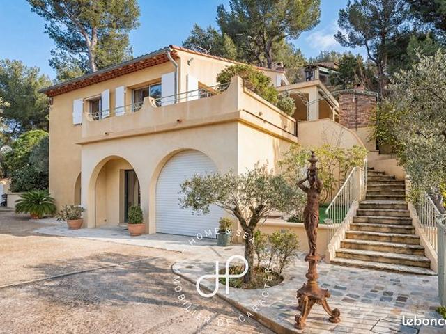 Propriété 5 pièces 152 m²