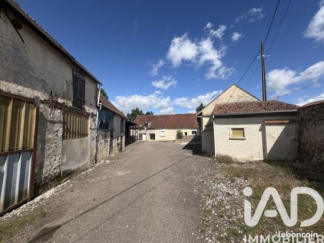 Propriété 5 pièces 153 m²
