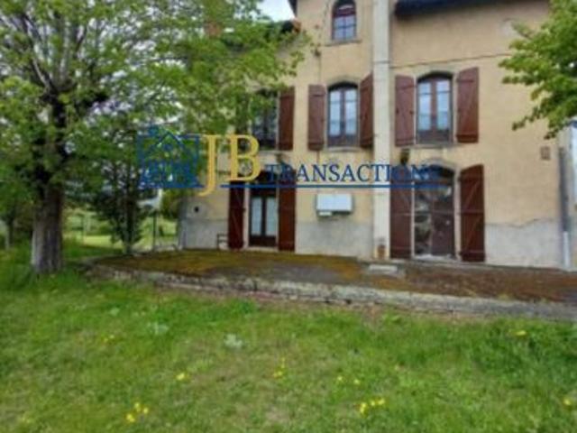 Propriété 5 pièces 153 m²