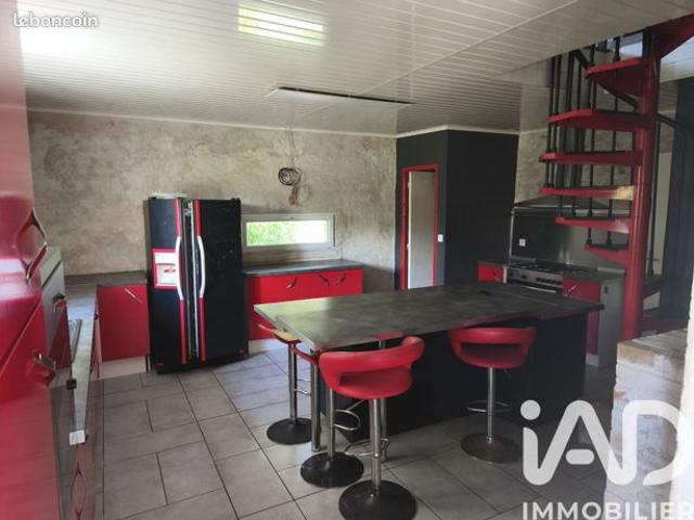 Propriété 5 pièces 165 m²