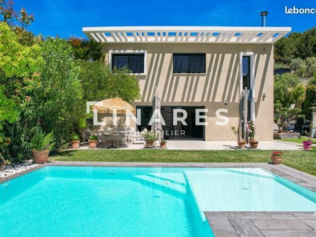 Propriété 5 pièces 165 m²