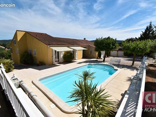 Propriété 5 pièces 165 m²