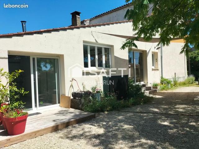 Propriété 5 pièces 165 m²